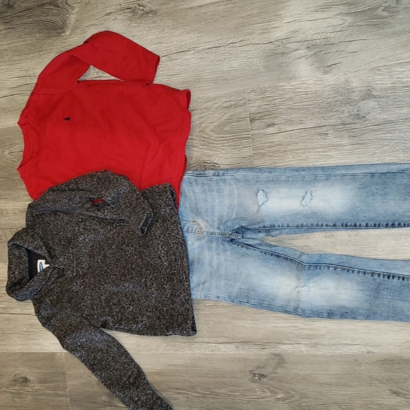 3 piece boys outfit Old Navy jeans, sweater and Ralph Lauren shirt - Picture 8 of 9
